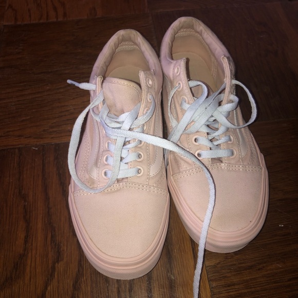 Pale, all pink vans - Picture 3 of 6